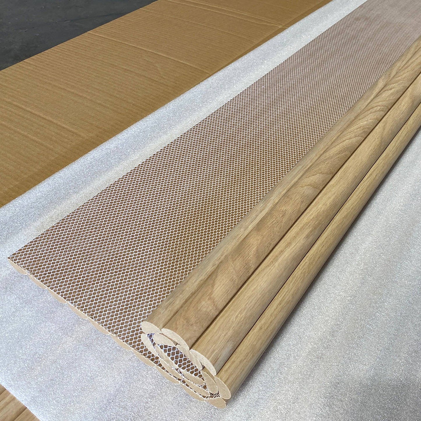 WOODFLEX Flexible Wooden Slat Wall Panel - Oak Veneer - 3000mm x 600mm - Half Round
