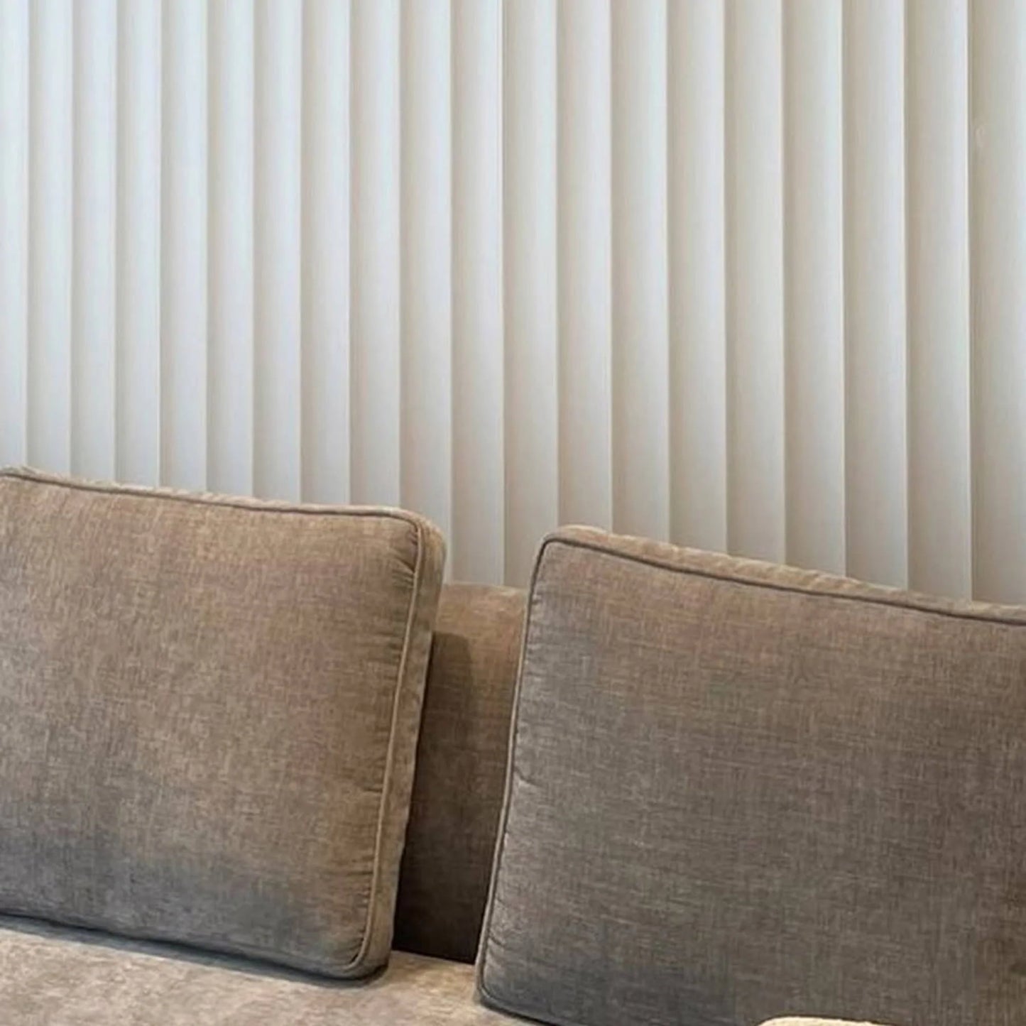 WOODFLEX WHITE PRIMED FLEXIBLE - WAVE 46 - 2700mm x 600mm